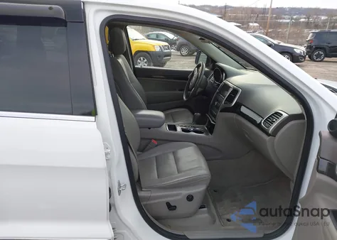 2013 Jeep Grand Cherokee Laredo из США, поврежденный, VIN 1C4RJFAG8DC561134